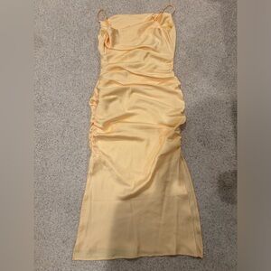 Hello Molly yellow dress size 6